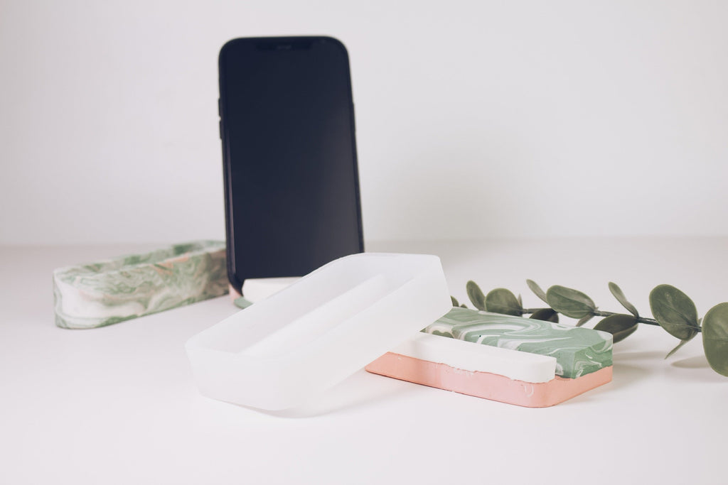 Handphone Dock Moulds - Concrete Everything