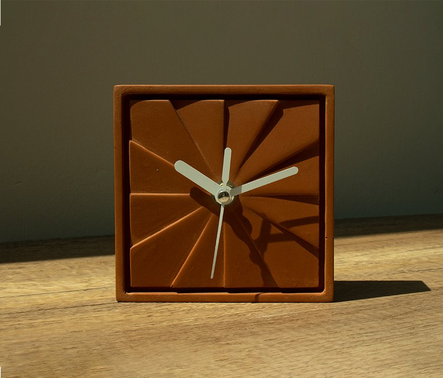 Jesmonite Clock | Kairos Collection - Concrete Everything